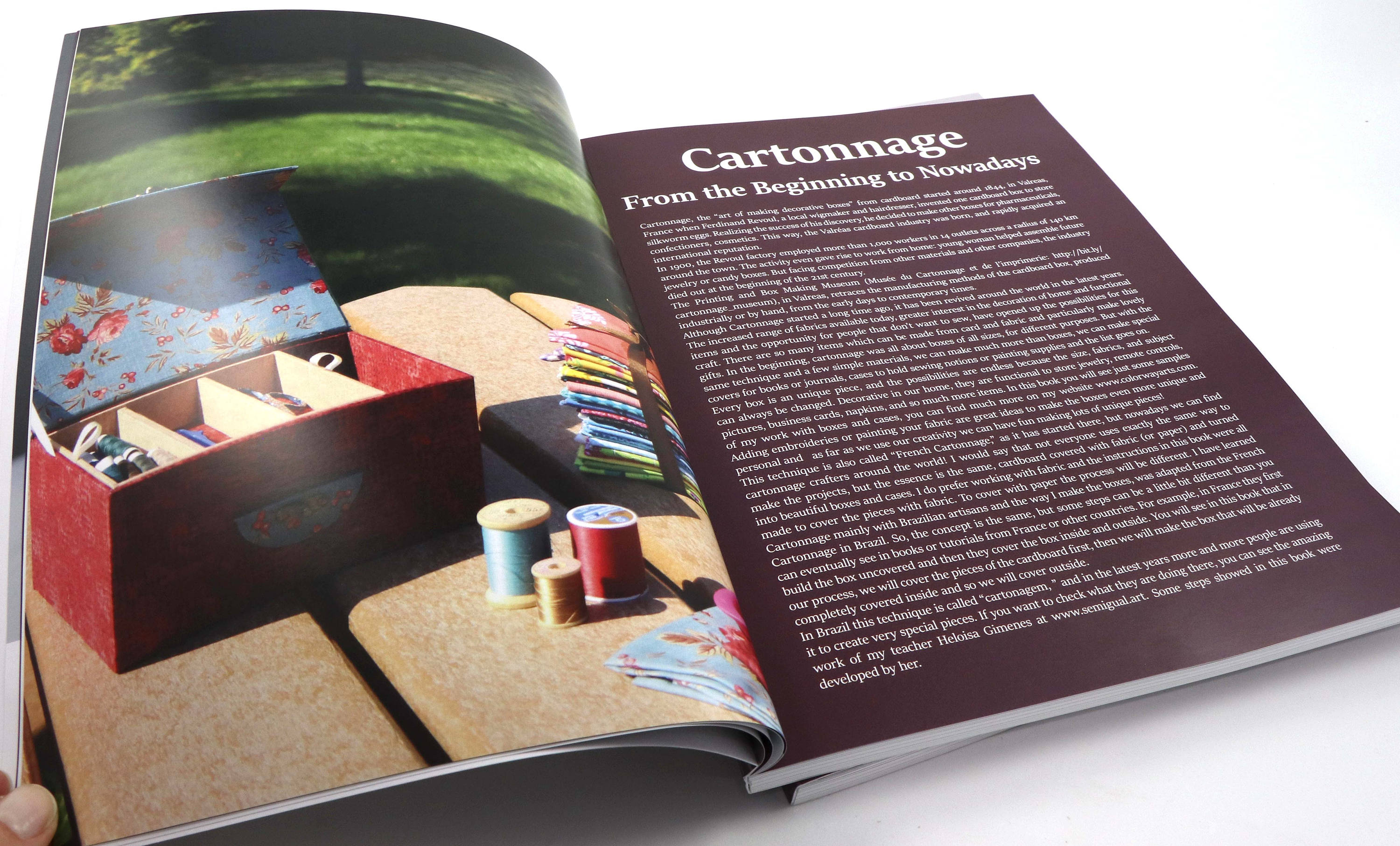 CARTONNAGE Basics & Beyond  - The complete guide for fabric box making, book written by Claudia Squio