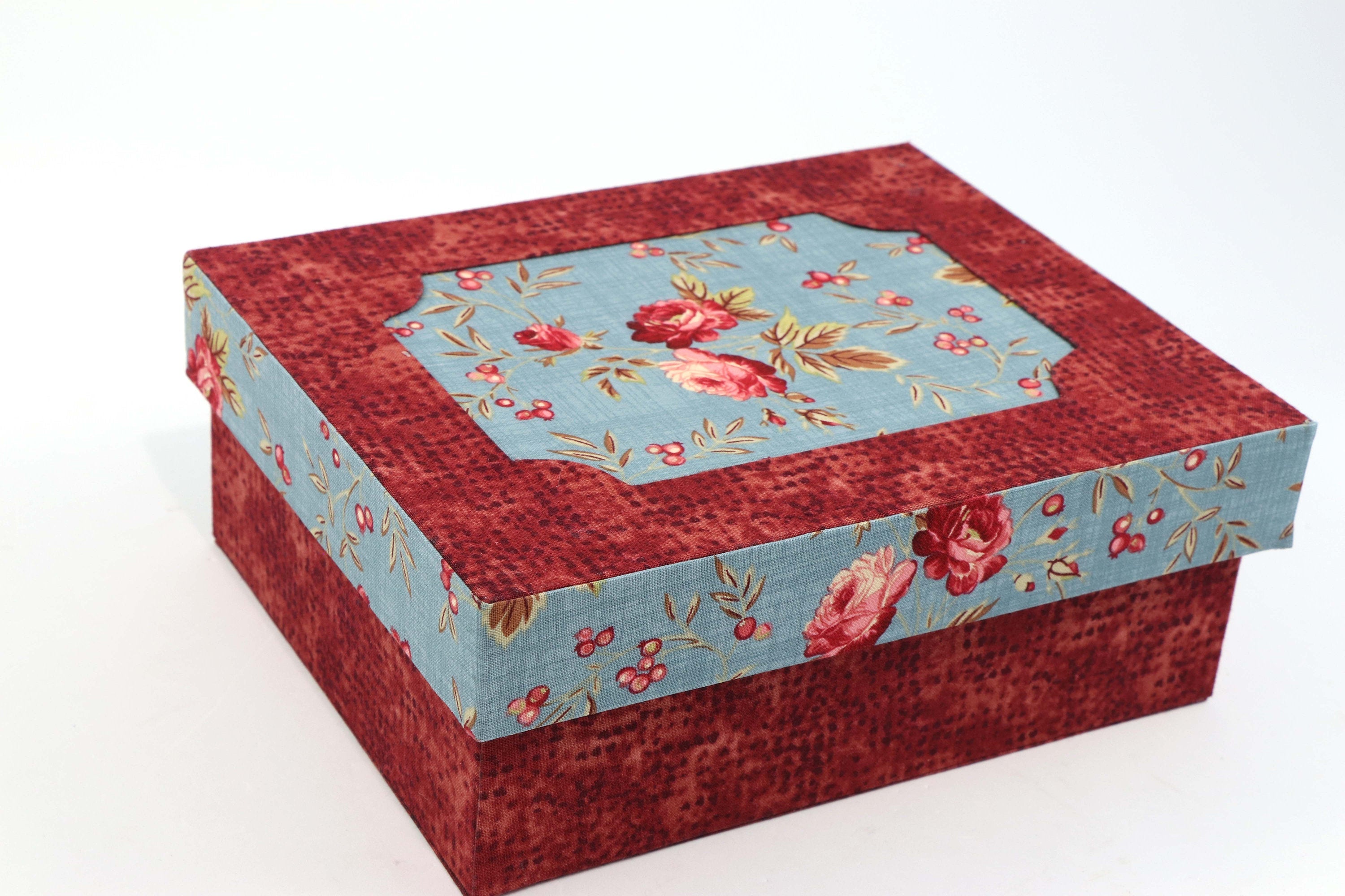 Fabric lidded storage box DIY kit, cartonnage kit 160, online instructions included